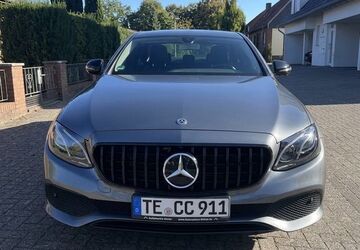 Mercedes-Benz E 220 152.000 km 20.000 &euro; Rheine 48431